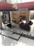 Playmobil kliniek met ambulance, Zo goed als nieuw, Ophalen