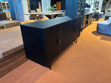 Dressoir remi 30% korting  Elke zondag open! #meubelmepper  beschikbaar voor biedingen