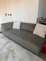 GRATIS grijze rechte bank, Huis en Inrichting, Banken | Bankstellen, Gebruikt, Driepersoons, 75 tot 100 cm, Ophalen of Verzenden