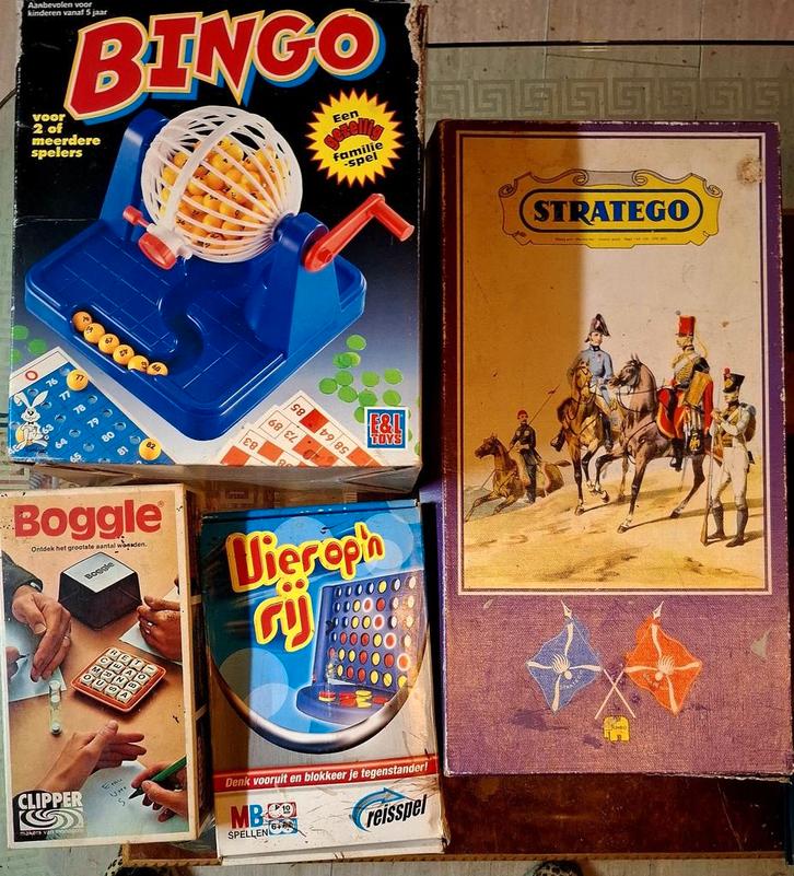 Spellenpakket: Bingo, Stratego, Boggle, Vier op een rij, Hobby en Vrije tijd, Gezelschapsspellen | Bordspellen, Gebruikt, Een of twee spelers