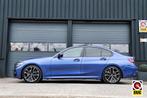 BMW 3-serie 330i M-Sport M-Pakket /LED/SCHUIFDAK/HUD/HARMAN-, Auto's, Automaat, 1998 cc, Achterwielaandrijving, Gebruikt