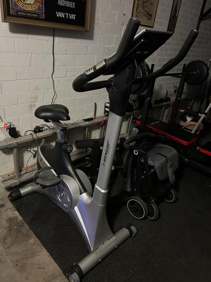 Dunlop Hometrainer - Weinig gebruikt!, Sport en Fitness, Fitnessapparatuur, Zo goed als nieuw, Hometrainer, Benen, Borst, Buik
