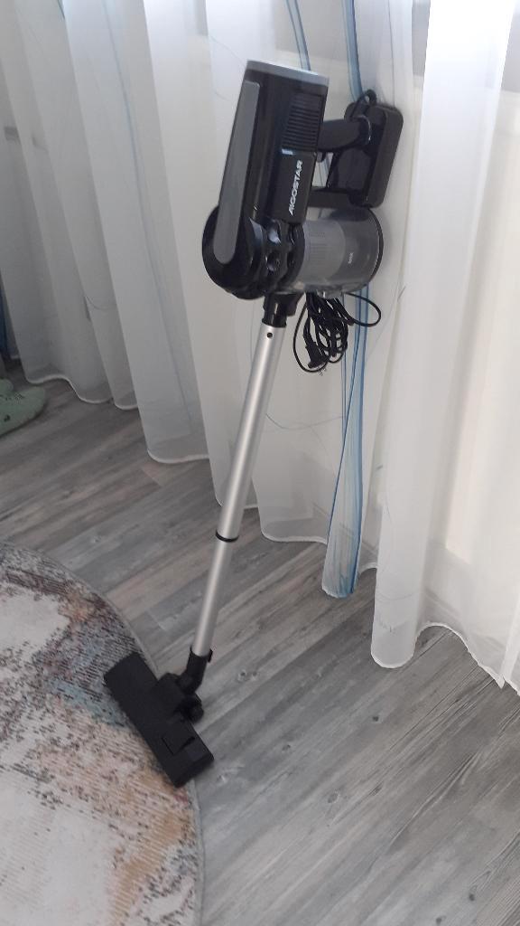 AIGOSTAR TITAN steelstofzuiger, Witgoed en Apparatuur, Stofzuigers, Zo goed als nieuw, Stofzuiger, Minder dan 1200 watt, Reservoir