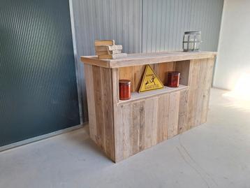 Steigerhouten balie toonbank steigerhout
Industriële  beschikbaar voor biedingen