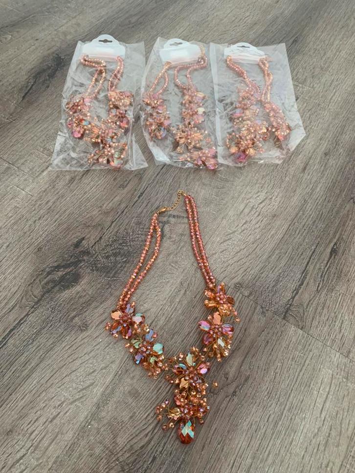 Partij 4 luxe ketttglas K127, Sieraden, Tassen en Uiterlijk, Kettingen, Nieuw, Overige materialen, Overige kleuren, Verzenden