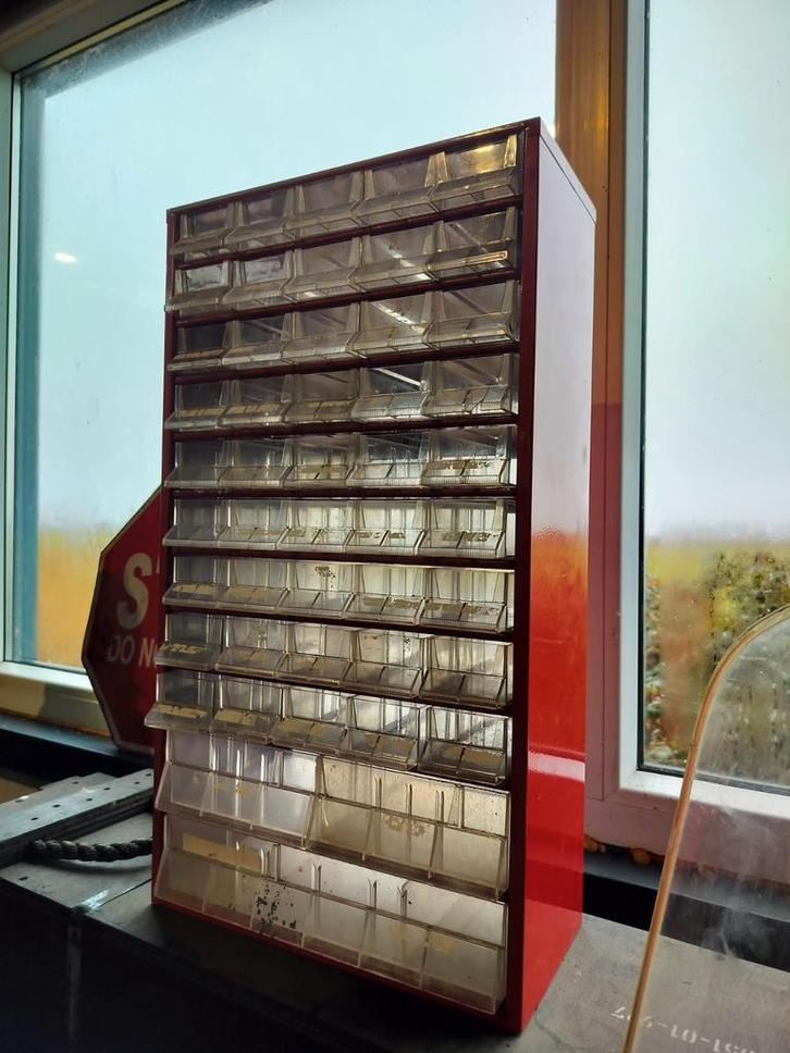 Vintage sorteerkast met vakken, Huis en Inrichting, Kasten | Lockerkasten, Gebruikt, Ophalen of Verzenden