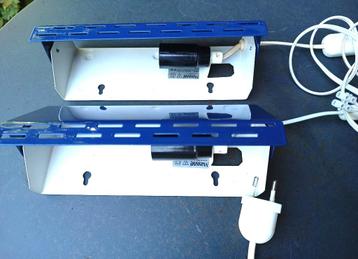 2 blauwe  vintage  wandlampen/bedlampen - Design Massive (B) beschikbaar voor biedingen