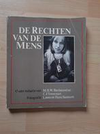 DE RECHTEN VAN DE MENS door MBW Biesheuvel en C Flinterman, Boeken, Ophalen of Verzenden, Gelezen