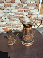 2 maten koperen kan met reliëf, Antiek en Kunst, Antiek | Koper en Brons, Ophalen of Verzenden, Koper