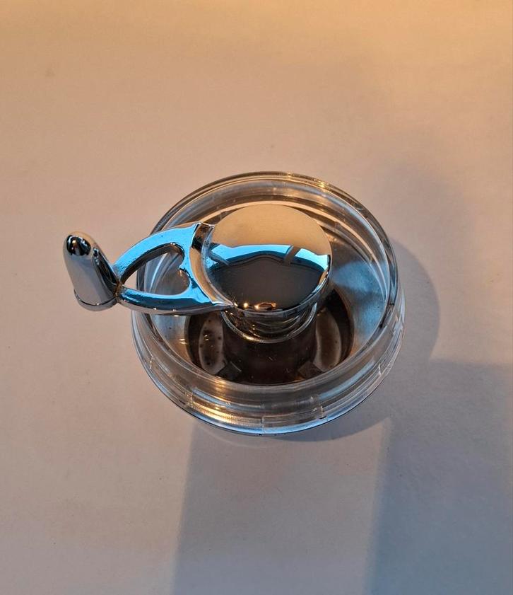 Vintage WM Bounds Nootmuskaat Molen, Verzamelen, Retro, Huis en Inrichting, Ophalen of Verzenden