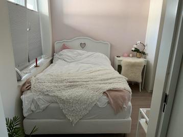 IKEA ESPEVÄR Boxspring 140x200 + Hoofdbord beschikbaar voor biedingen