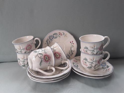6 Kop & Schotels Villeroy & Boch Delia, Huis en Inrichting, Keuken | Servies, Zo goed als nieuw, Kop(pen) en/of Schotel(s), Overige stijlen
