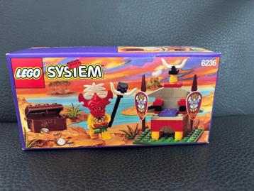 Lego Pirates Islanders 6236 King Kahuka + doos beschikbaar voor biedingen
