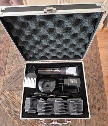 Scheerapparaat/Tendeuse set (2in 1) beschikbaar voor biedingen