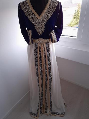 Marokkaanse jurk (kaftan Takchita jelaba takshita) beschikbaar voor biedingen