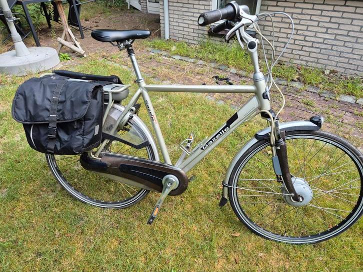 Gazelle Orange E-bike - Goed Onderhouden, Fietsen en Brommers, Elektrische fietsen, Gebruikt, Gazelle, Ophalen of Verzenden