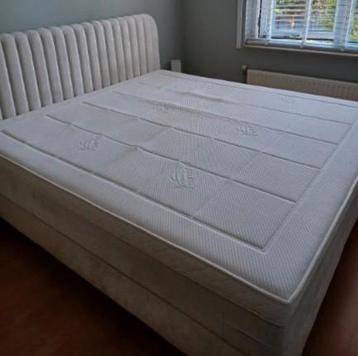 Boxspring Monza (Haco) 180x200 2 jaar oud beschikbaar voor biedingen