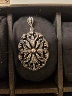 zilveren filigraan hanger, Gebruikt, Ophalen of Verzenden, Bloem of Plant, Zilver