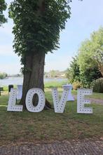 Te huur LOVE letters, Hobby en Vrije tijd, Feestartikelen | Verhuur, Ophalen, Zo goed als nieuw, Geboorte of Huwelijk