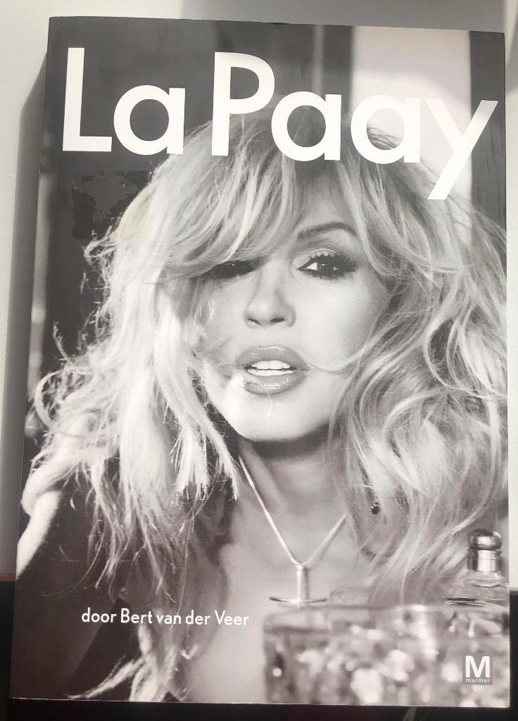 La Paay - onthullende biografie van Patricia Paay (zgan), Boeken, Film, Tv en Media, Zo goed als nieuw, Personen, Ophalen