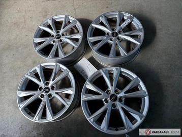 Velgen set Audi Q3 2021 18 inch 7J 83A601025 org. Audi beschikbaar voor biedingen