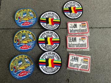 adv 384 / NIEUW mixset 10 tectiel badges beschikbaar voor biedingen