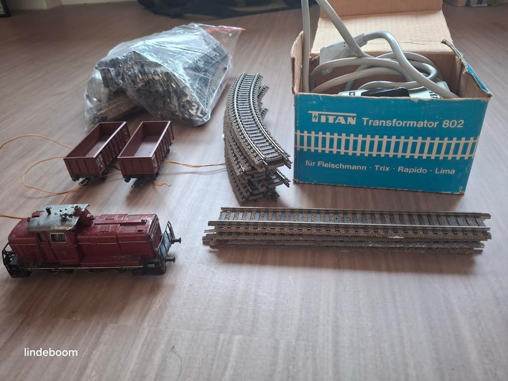 Lot marklin en fleischmann trein en spoor met stroom kastje, Hobby en Vrije tijd, Modeltreinen | N-Spoor, Gebruikt, Analoog, Rails