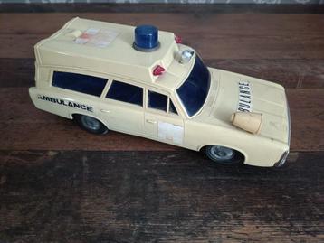 Ambulance/ Battery / USA CAR/ Japan /70's beschikbaar voor biedingen
