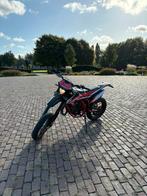 Beta rr 50, Fietsen en Brommers, Ophalen, 6 versnellingen, Maximaal 45 km/u, Zo goed als nieuw