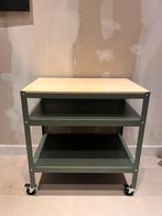 Bror tafel met wieltjes ikea, Huis en Inrichting, Tafels | Sidetables, Ophalen of Verzenden, Zo goed als nieuw, 25 tot 50 cm, Rechthoekig