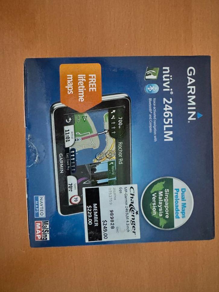 Garmin nüvi 2465LM Auto Navigatie, Auto diversen, Autonavigatie, Zo goed als nieuw, Verzenden