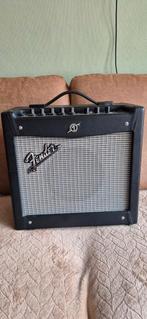 Fender Mustang 1, Muziek en Instrumenten, Versterkers | Bas en Gitaar, Ophalen, Zo goed als nieuw, Minder dan 50 watt