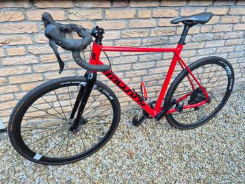 Te koop Meusing gravelbike GRX 812 1x 11 DT Swiss p1800 beschikbaar voor biedingen
