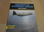 Aircraft of Airborne forces, Boeken, Oorlog en Militair, Gelezen, Ophalen of Verzenden, Tweede Wereldoorlog
