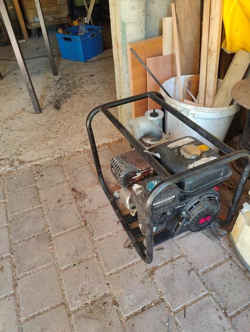 waterpomp benzine  35 euro ,, schaafbank 50 euro, Doe-het-zelf en Verbouw, Gereedschap | Handgereedschap, Gebruikt, Ophalen