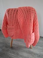 Gehaakte Omslagdoek Sjaal met Zakken, Ophalen of Verzenden, Nieuw, Roze