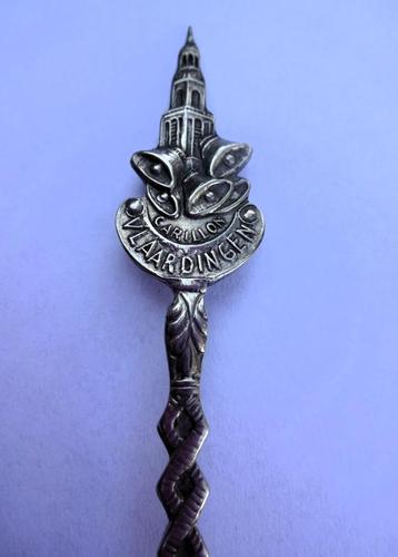 1 Thee Lepeltje Vlaardingen Carillon Bells beschikbaar voor biedingen