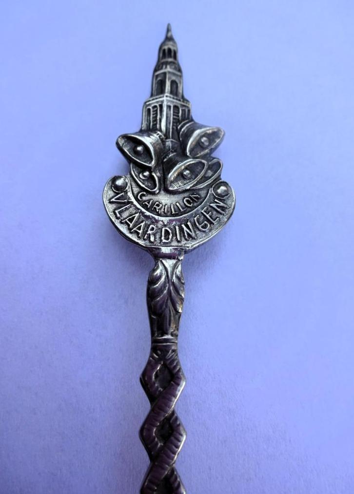 1 Thee Lepeltje Vlaardingen Carillon Bells, Antiek en Kunst, Antiek | Bestek, Verzenden