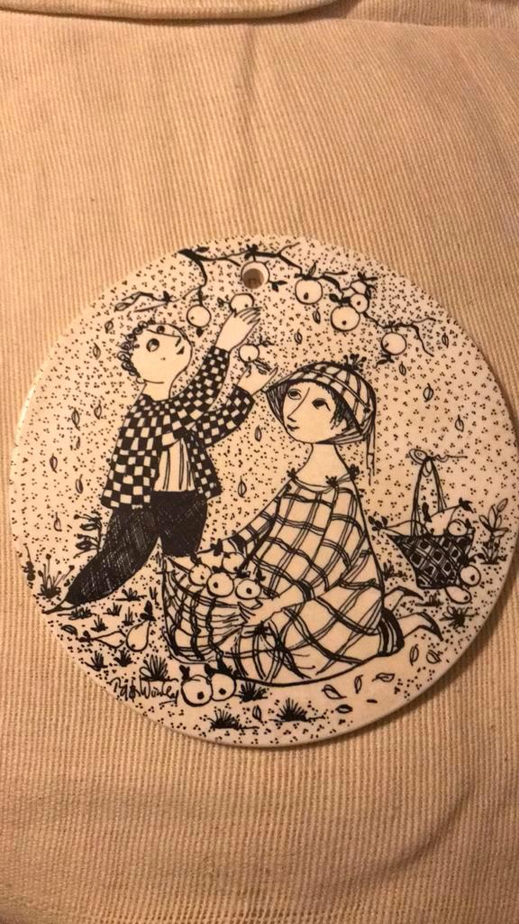 Nymölle Björn Wiinblad , wandtegel Oktober - Paradis, Antiek en Kunst, Antiek | Wandborden en Tegels, Ophalen of Verzenden