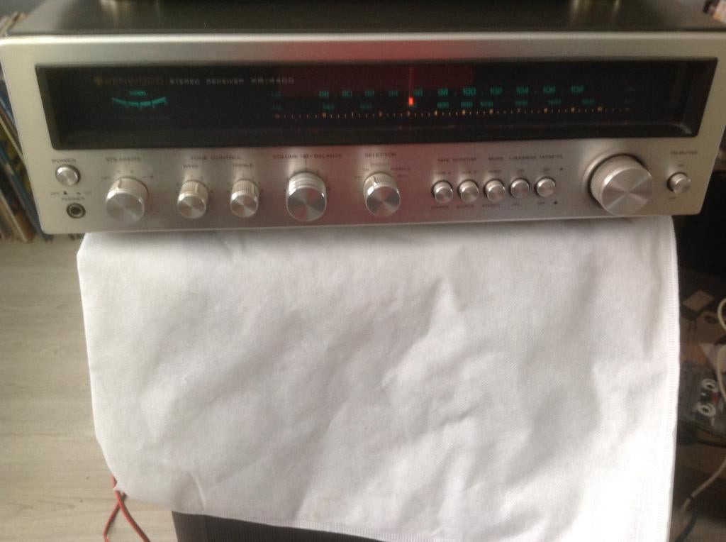 Kenwood KR-4400 AM/FM Stereo Receiver, Overige merken, Ophalen of Verzenden, Zo goed als nieuw, Minder dan 60 watt