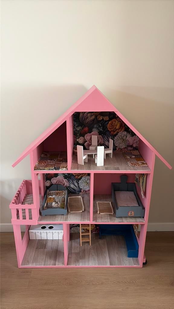 Groot poppenhuis, Kinderen en Baby's, Speelgoed | Poppenhuizen, Ophalen, Zo goed als nieuw, Poppenhuis