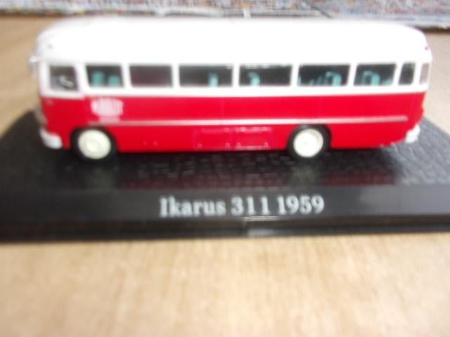 Ikarus 311, Ophalen of Verzenden, Zo goed als nieuw, Bus of Vrachtwagen