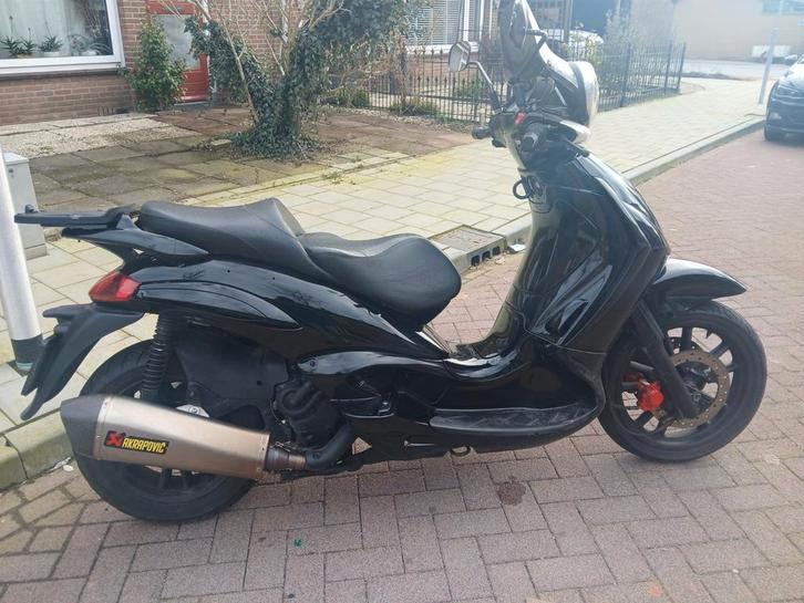 Beverly 500cc piaggio runner 180cc skipper 125cc 250cc vespa, Fietsen en Brommers, Scooters | Yamaha, Zo goed als nieuw, Overige modellen