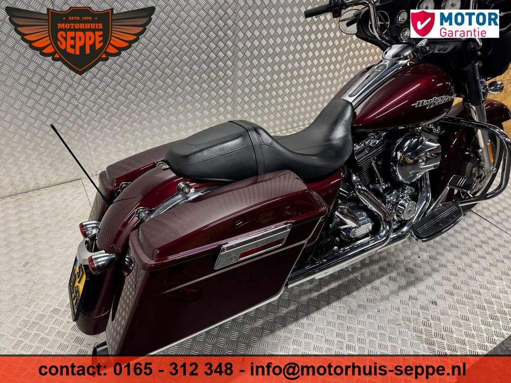 HARLEY-DAVIDSON STREET GLIDE FLHX (bj 2013) 47,800 km, 2 cilinders, 1690 cc, HARLEY-DAVIDSON, Bedrijf