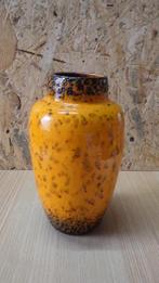 mooie oranje vaas met een vleugje bruin, Gebruikt, Aardewerk of Porselein, Oranje, Ophalen of Verzenden