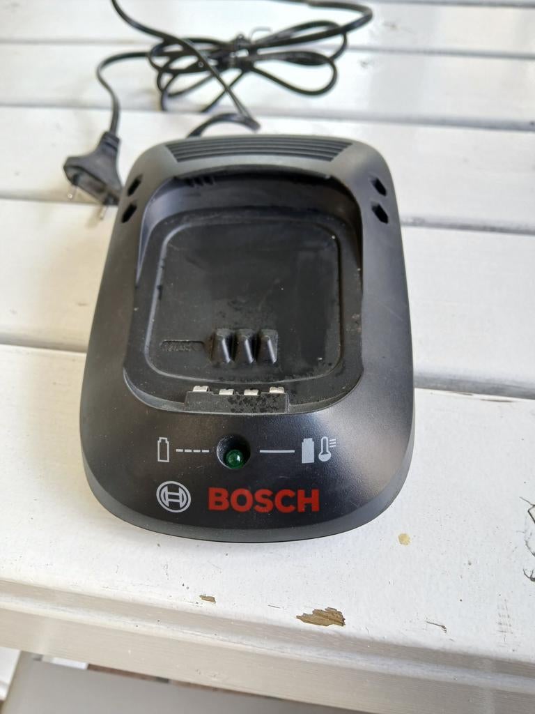 Bosch acculader AL 2215 CV, Ophalen of Verzenden, Boor- en Schroefmachine