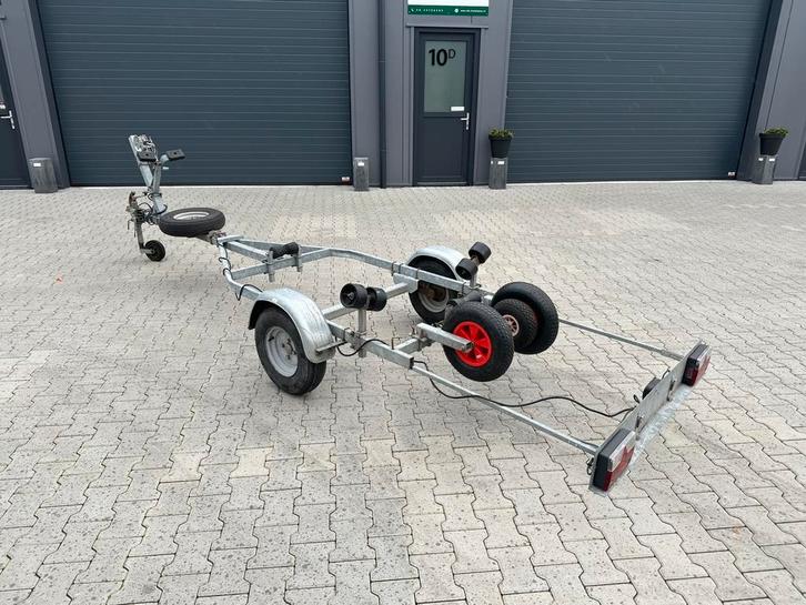 Freewheel kanteltrailer 4,5m, Watersport en Boten, Boottrailers, Zo goed als nieuw, Overige typen, Minder dan 6 meter, Ophalen