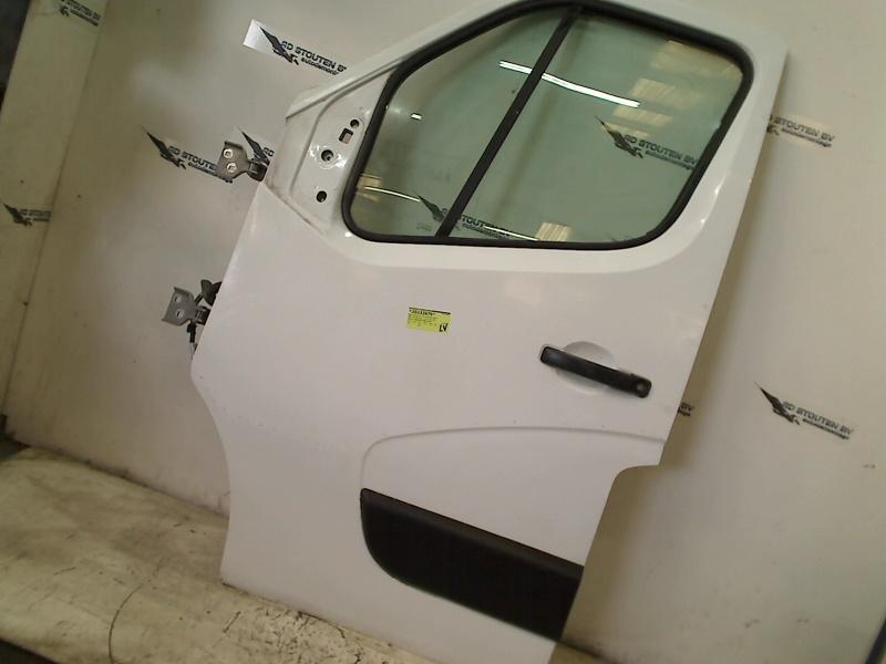 Portier Links Opel Movano (2014-05/2021-12), Gebruikt, Bahnhofsplatz, Rüsselsheim am Main 65423, , Duitsland, Opel, Opel Automobile GmbH