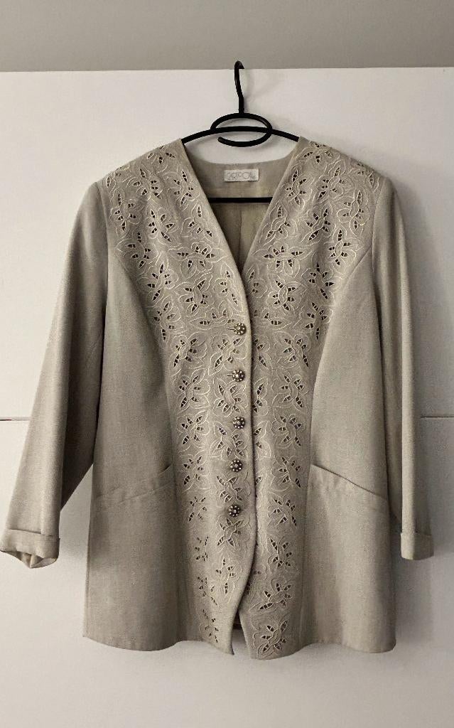 Cartoon beige vest, Cartoon, Beige, Maat 42/44 (L), Ophalen of Verzenden