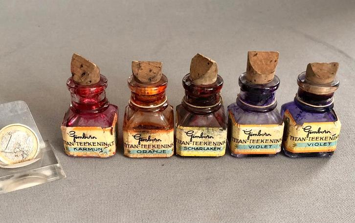 5 Antieke Gimborn-Flesjes voor 'Teeken-inkt', gemerkt NVF, Hobby en Vrije tijd, Tekenen, Gebruikt, Overige typen, Ophalen of Verzenden
